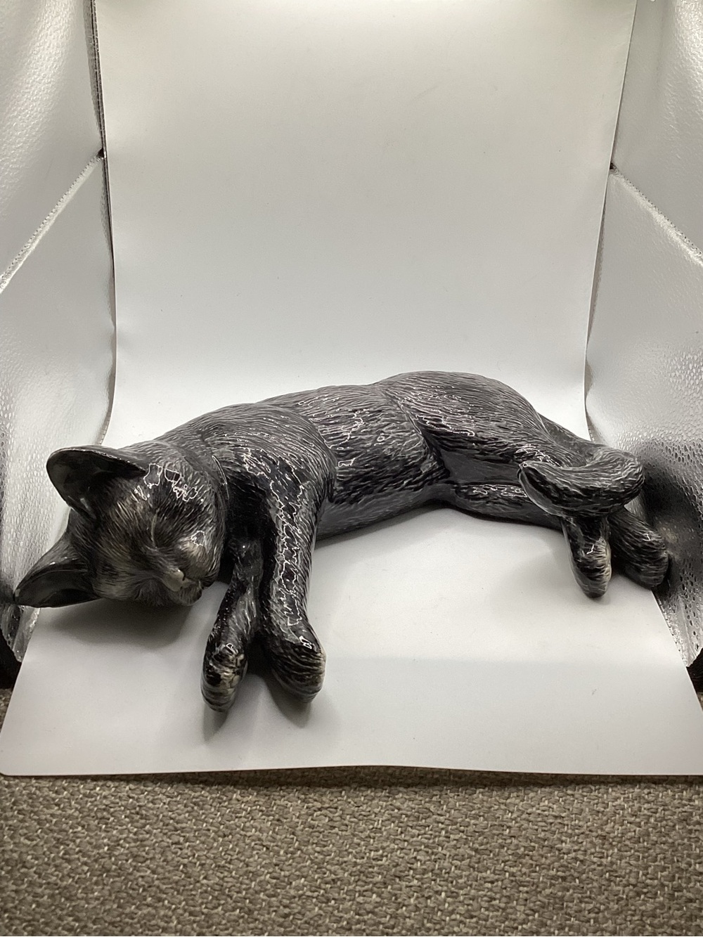 Sleeping Cat Figurine - Black/Gray Ceramic Sculpture